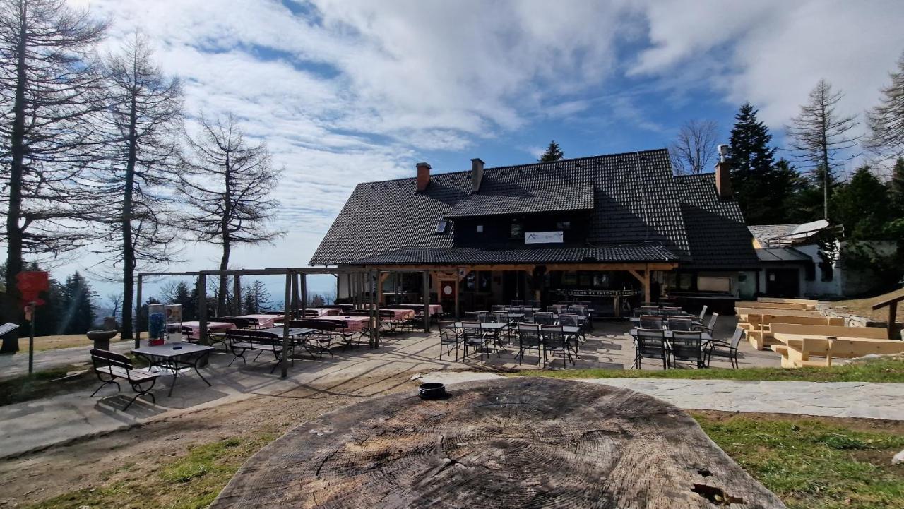 Ruska Koca Hotel Hočko Pohorje Екстериор снимка