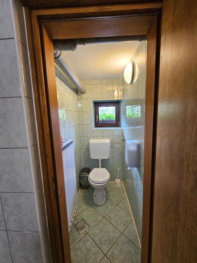 Ruska Koca Hotel Hočko Pohorje Екстериор снимка