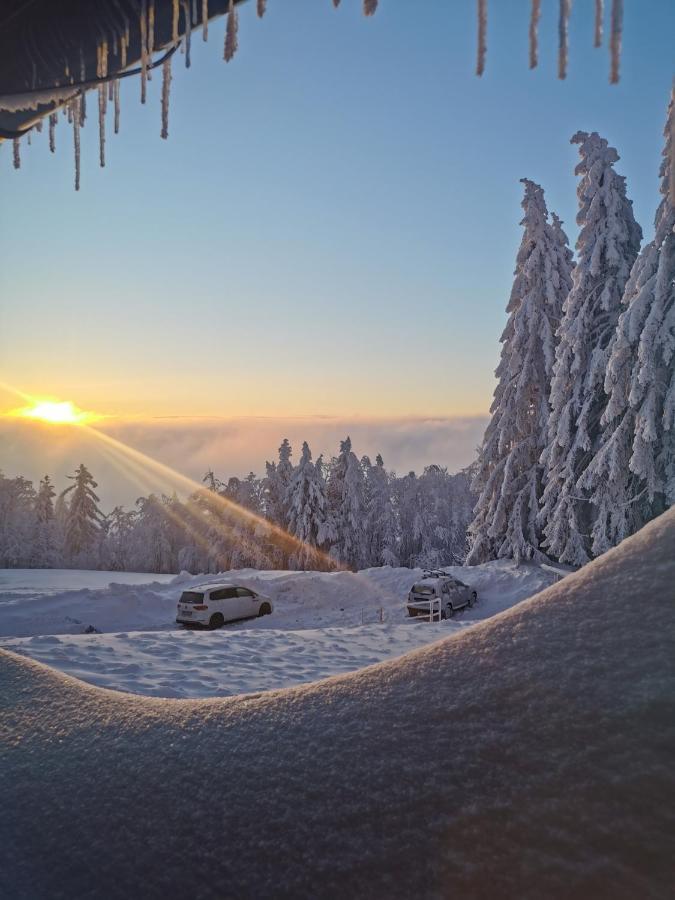 Ruska Koca Hotel Hočko Pohorje Екстериор снимка