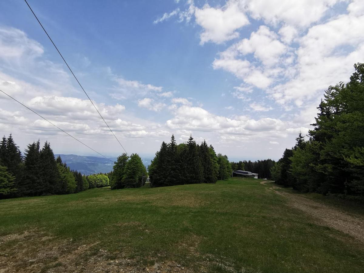 Ruska Koca Hotel Hočko Pohorje Екстериор снимка